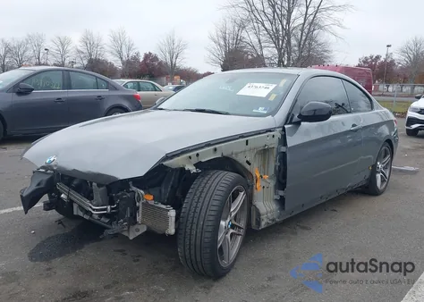 2013 BMW 335Is из США, поврежденный, VIN WBAKG1C55DJ217655